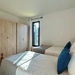 Gemini - Private Pool - 9 Guests - וילה אלבופיירה